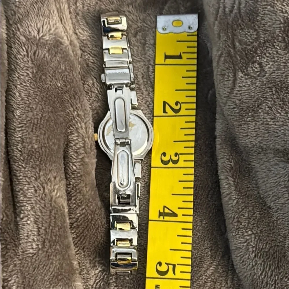 Two-Tone Silver Gold Watch - Picture 7 of 7